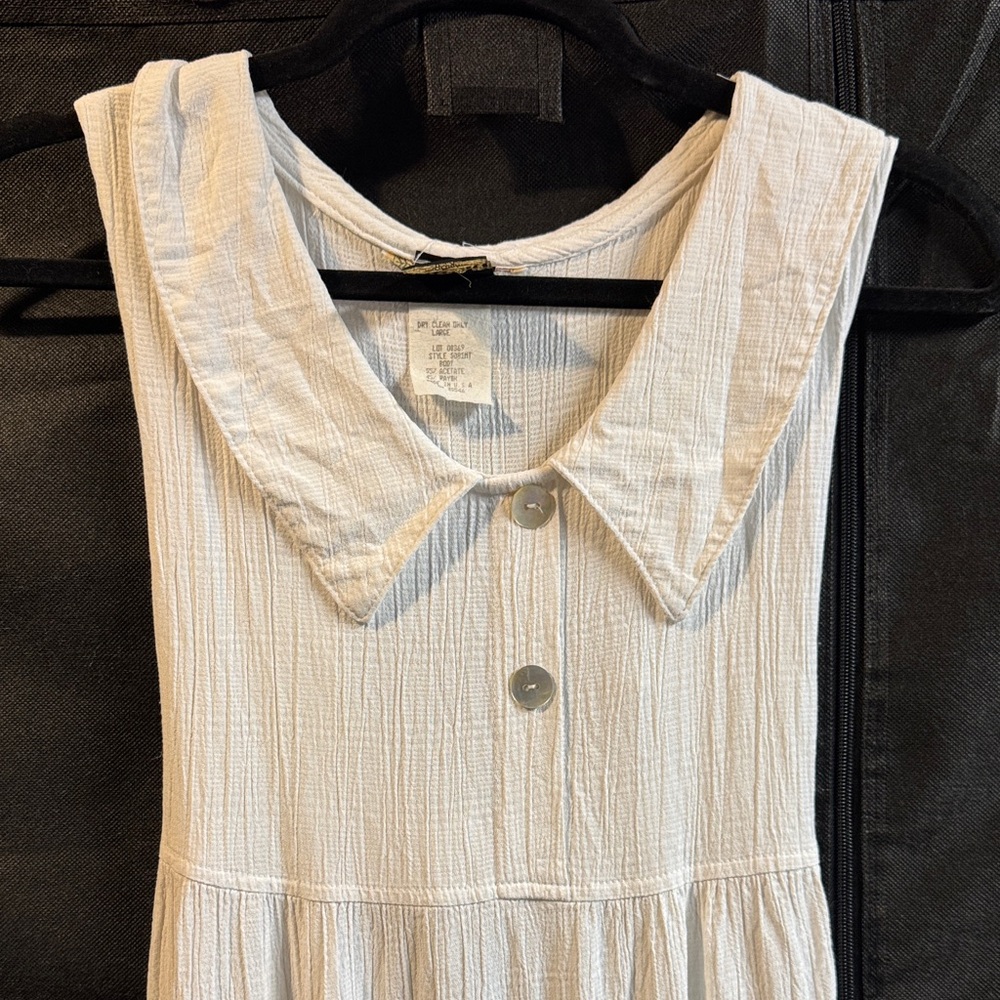 Boho White Maxi Dress with Collar - Picture 3 of 7